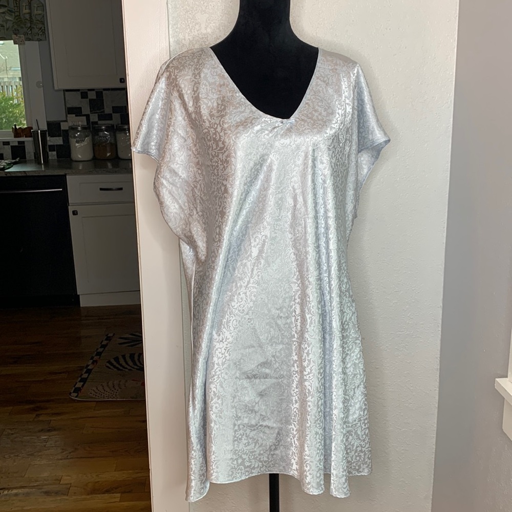 Oscar De La Renta mint satin embossed floral night shirt short sleeve 2X